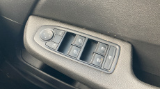 Renault Clio 1.0 TCe 90 Iconic Edition 5dr Petrol Hatchback